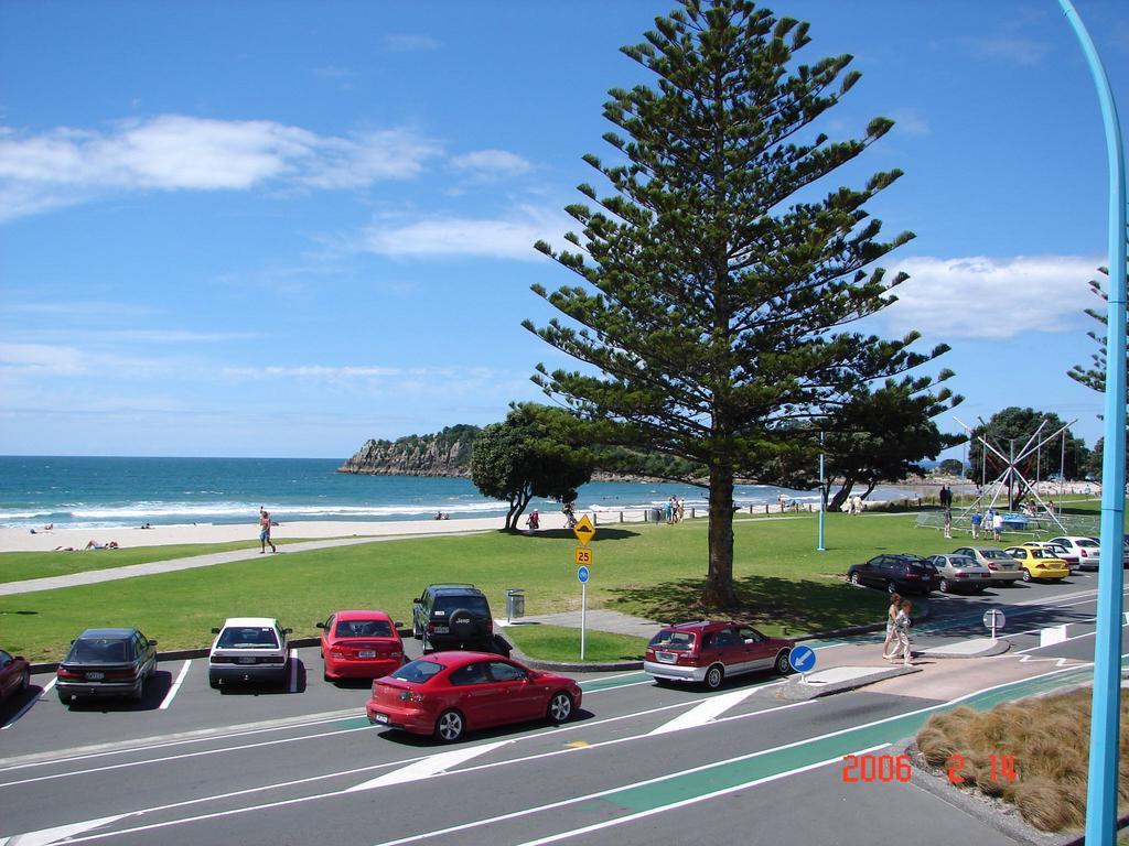 Pavilion Beachfront Apartments Mount Maunganui Exteriör bild