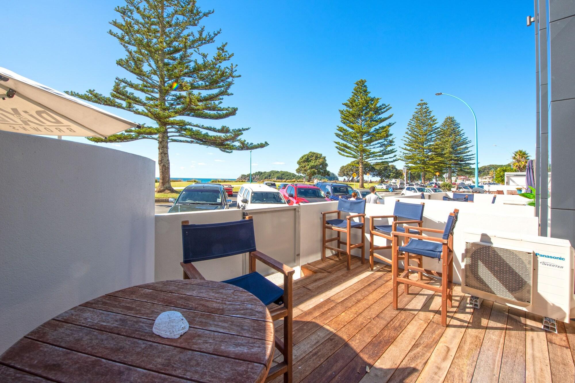 Pavilion Beachfront Apartments Mount Maunganui Exteriör bild